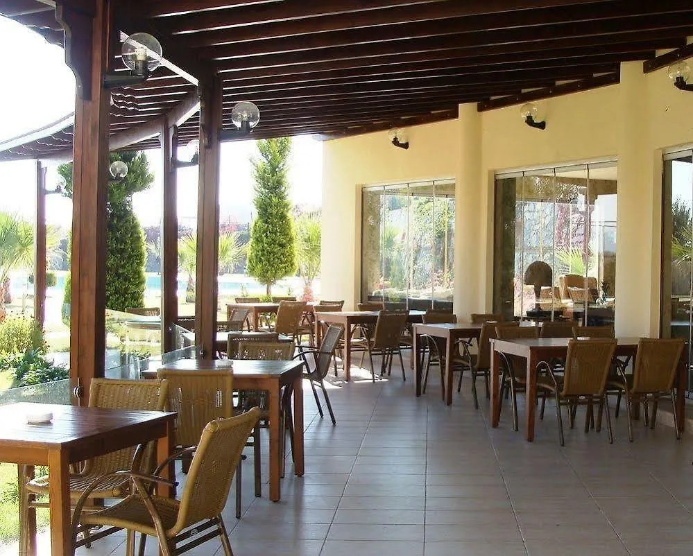 Lakeside Garden Bogazici